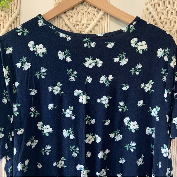 OLD NAVY Women’s Luxe Short Sleeve Crew Neck T-Shirt Blue Floral Size XXL - Picture 5 of 10